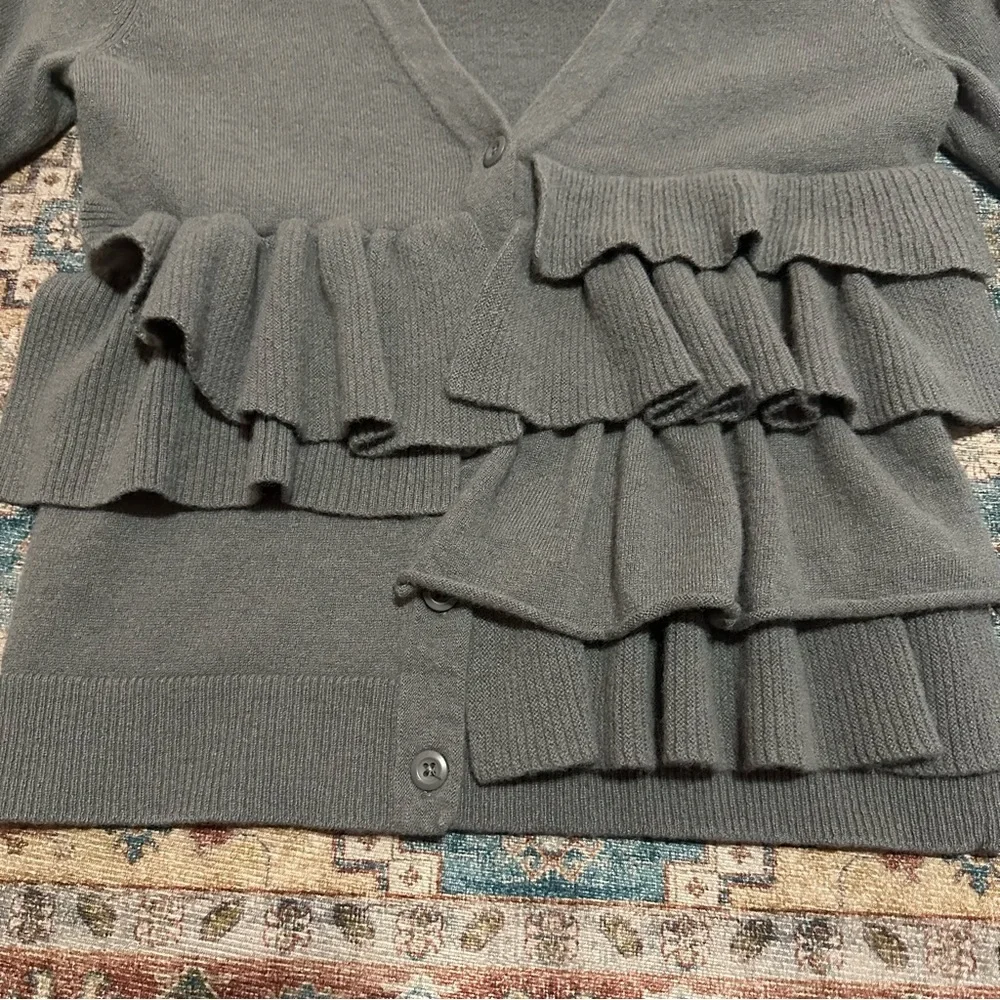 Garnet Hill Ruffle Cardigan Wool Sweater Gray Long Sleeve Women's Size Small - Picture 5 of 8